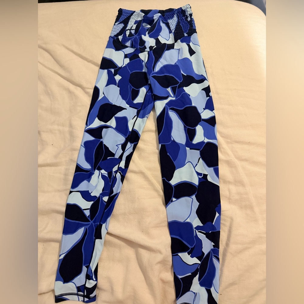 Aerie Stylish Blue Patterned Leggings